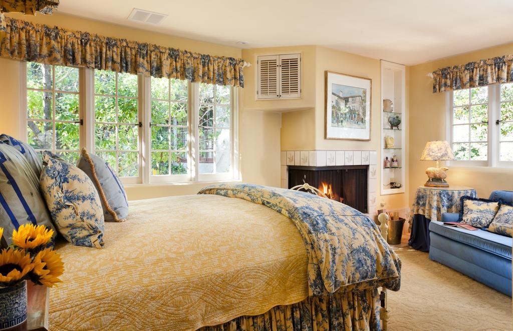 Old Monterey Inn 部屋 写真