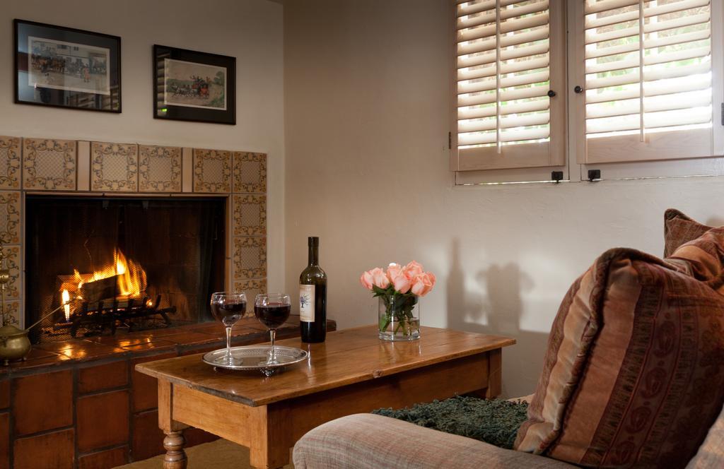 Old Monterey Inn 部屋 写真